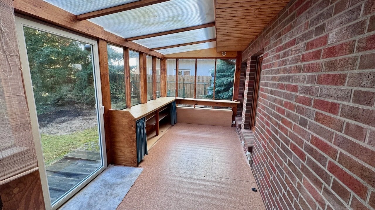 Zugang Terrasse v. Essbereich Zugang Terrasse v. Essbereich