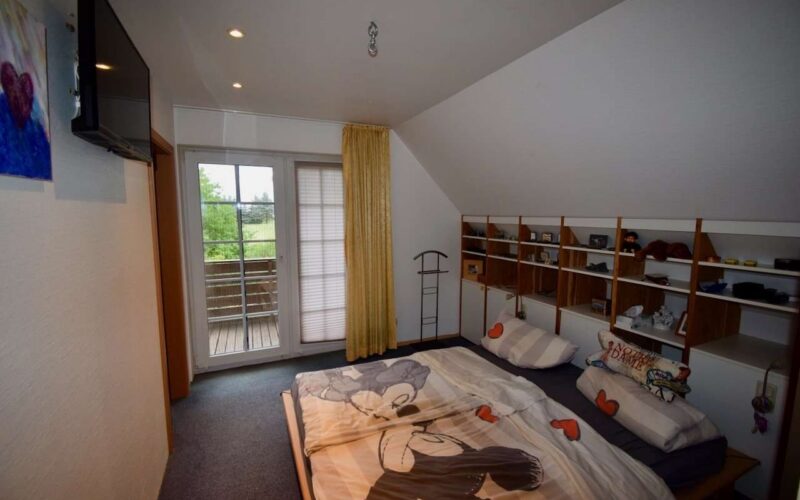 Schlafzimmer 2 mit Ankleide