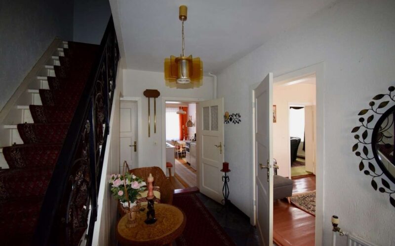 Flur Haus 1