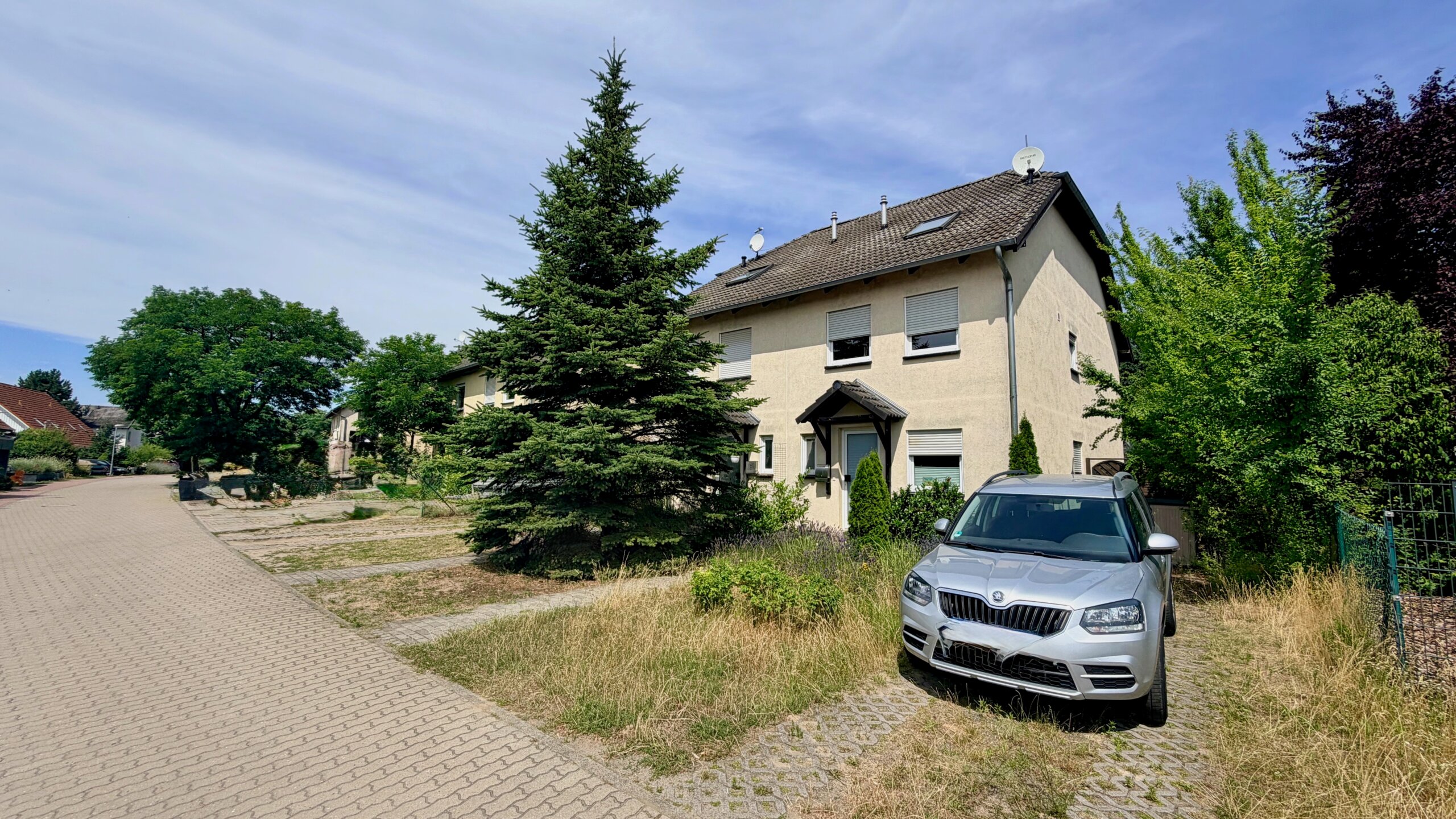 Familienidylle mit viel Platz und eigenem Garten Familienidylle mit viel Platz und eigenem Garten